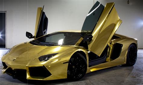 lamborghini gold lambo.